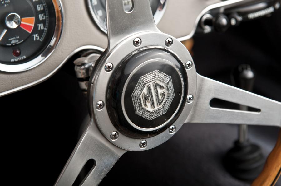  MGA Twin-Cam Roadster 1959 года  (фото 3 из 16)
